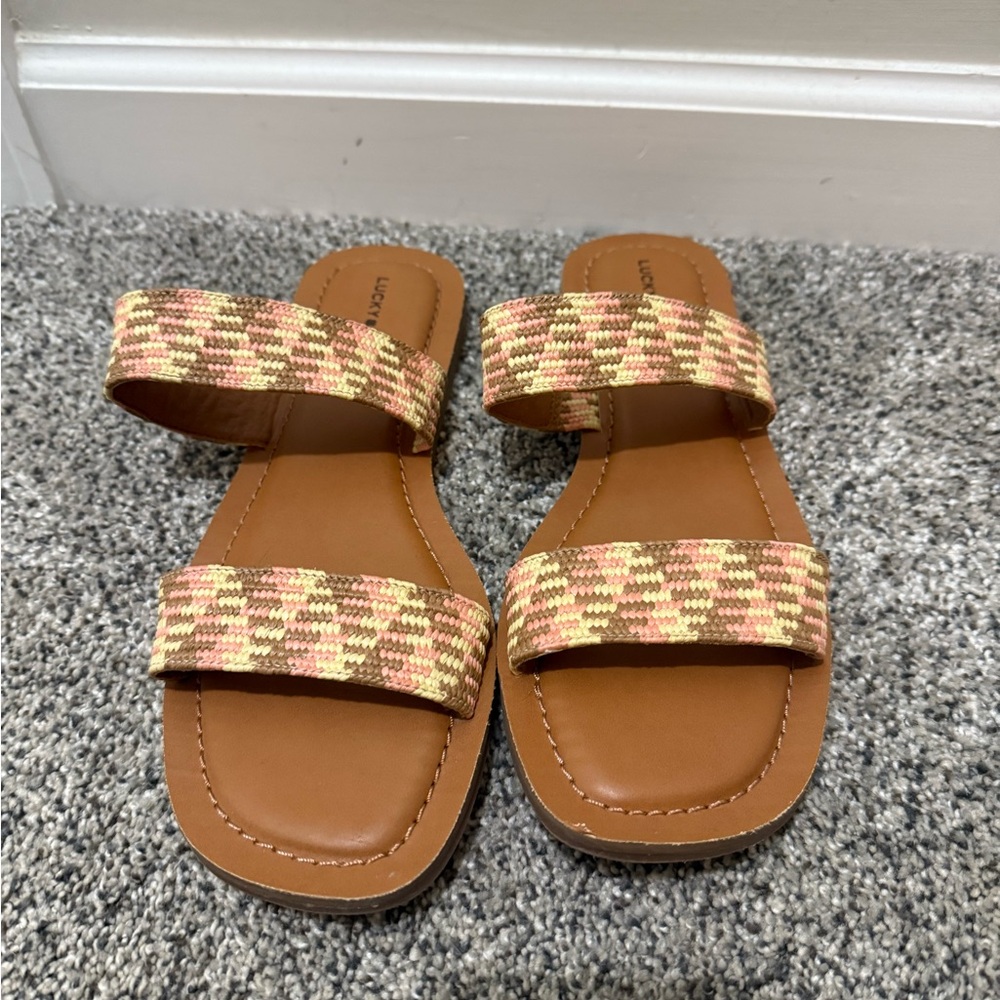 Lucky Brand Tan and Pink Sandals